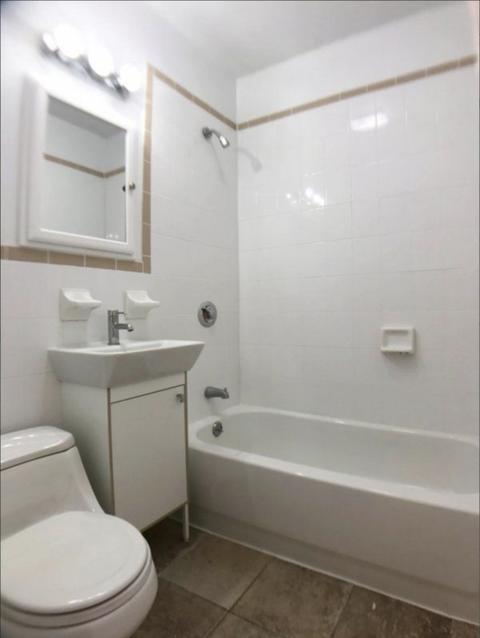 6909 Murray Ave, Mariemont, OH 45227 photo 8