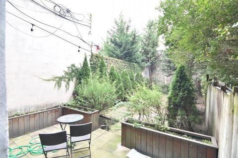 6909 Murray Ave, Mariemont, OH 45227 photo 9
