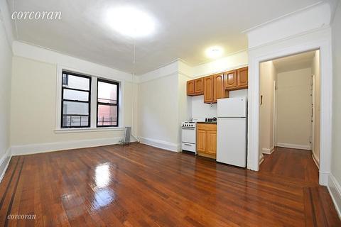 6505 Crestview Ave, Cincinnati, OH 45213 photo 1