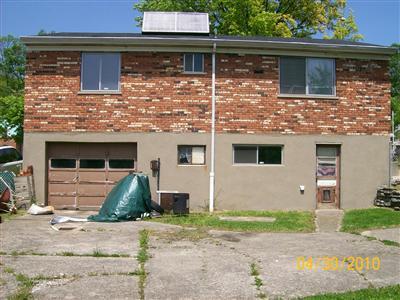 2084 Teralta Cir, Cincinnati, OH 45211 photo 3