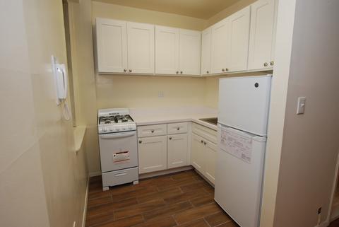 229 Stetson St, Cincinnati, OH 45219 photo 4