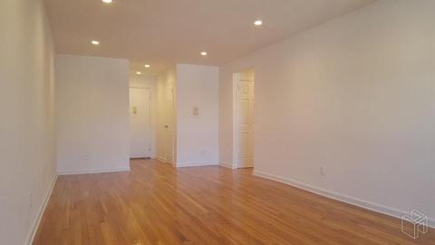 2033 Seymour Ave, Cincinnati, OH 45237 photo 5