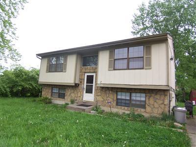 1228 Dixie Ct, Lincoln Heights, OH 45215 photo 3