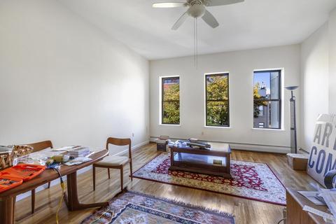 8823 Daly Rd, Cincinnati, OH 45231 photo 9
