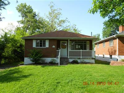 4456 Elsmere Ave, Blue Ash, OH 45242 photo 2