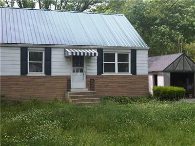 801 Lily Ln, Cincinnati, OH 45245 photo 1