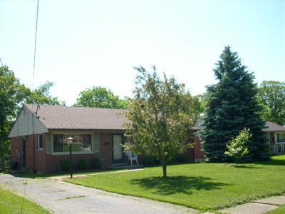 9260 Ranchill Dr, Cincinnati, OH 45231 photo 1