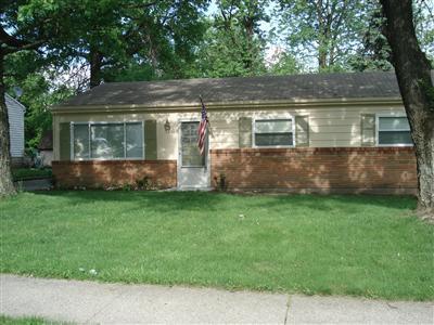 4334 Beechmont Dr, Cincinnati, OH 45244 photo 1