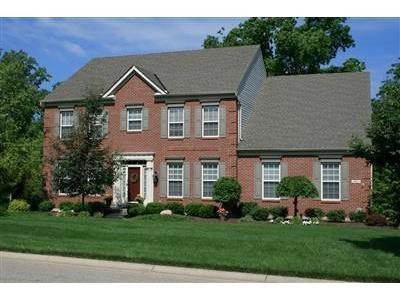 887 Southerness Dr, Cincinnati, OH 45245 photo 1