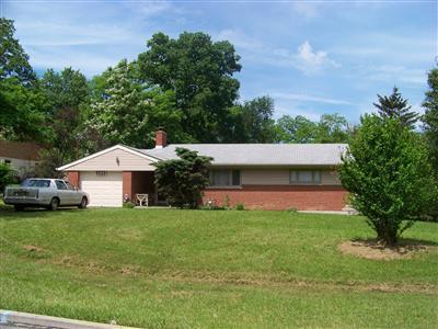 5533 Silverpoint Dr, Cincinnati, OH 45247 photo 3
