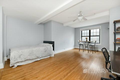 8725 Deep Run Ln, Cincinnati, OH 45243 photo 1