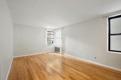 1855 Hewitt Ave, Cincinnati, OH 45207 photo 2