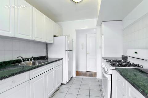 2873 Saddleback Dr, Cincinnati, OH 45244 photo 5