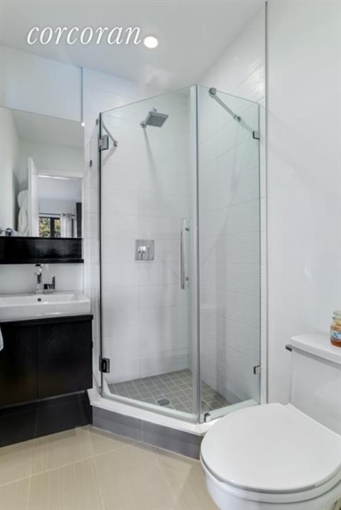 1131 Hempstead Dr, Cincinnati, OH 45231 photo 9