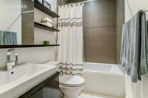 1131 Hempstead Dr, Cincinnati, OH 45231 photo 6