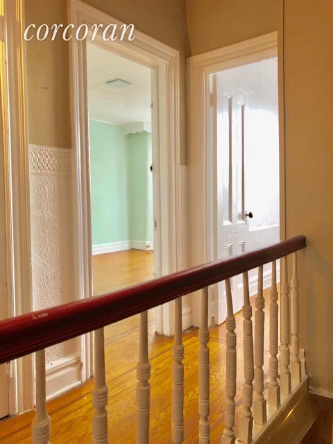 769 Elderwood Dr, Cincinnati, OH 45255 photo 9