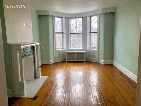769 Elderwood Dr, Cincinnati, OH 45255 photo 2