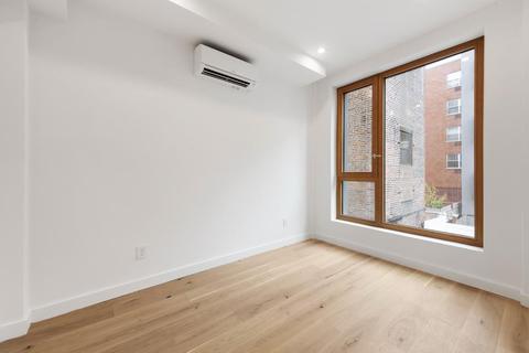 8757 Weller Rd, Montgomery, OH 45249 photo 2