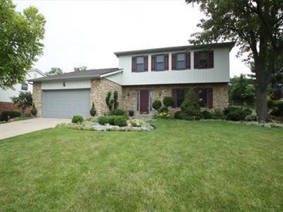 1662 Lockbourne Dr, Cincinnati, OH 45240 photo 2