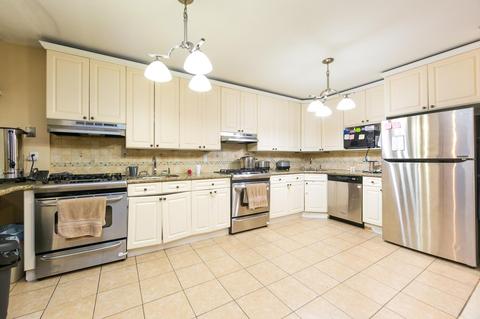 4144 Drummore Ln, Cincinnati, OH 45245 photo 5