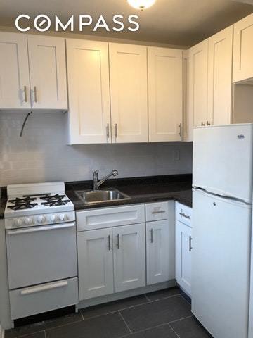 10475 Margate Ter, Evendale, OH 45241 photo 5