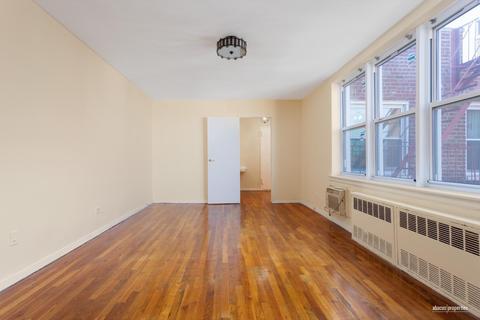 7547 Ross Ave, Cincinnati, OH 45237 photo 4