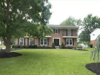 9941 Zig Zag Rd, Montgomery, OH 45242 photo 1