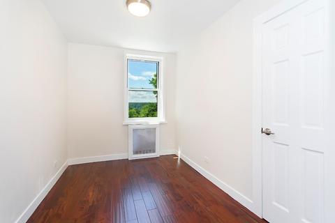 4955 Beechwood Rd, Cincinnati, OH 45244 photo 6