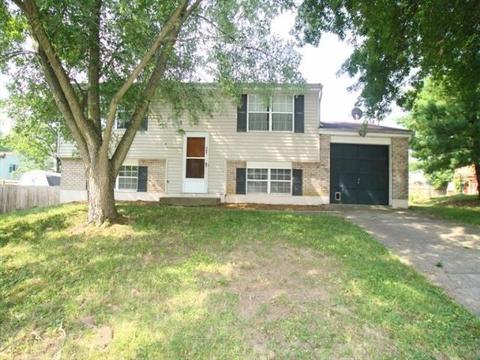 705 Woodgate Rd, Cincinnati, OH 45244 photo 1
