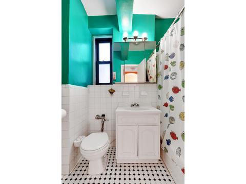 4950 Ymca Dr, Blue Ash, OH 45242 photo 8