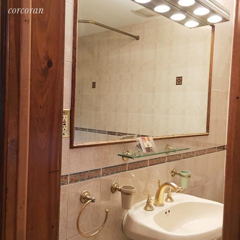 3596 Janlin Ct, Cincinnati, OH 45211 photo 10