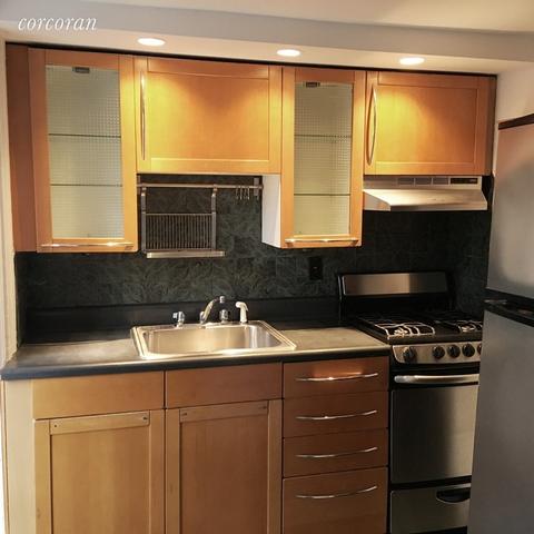 3596 Janlin Ct, Cincinnati, OH 45211 photo 5