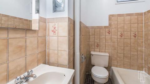 131 Woolper Ave, Cincinnati, OH 45220 photo 9
