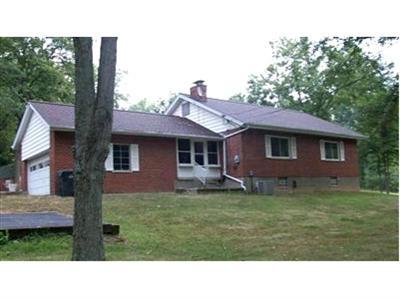 1006 Shayler Rd, Cincinnati, OH 45245 photo 1