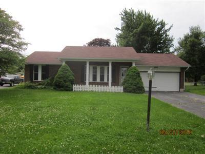 7428 Brock Dr, Blanchester, OH 45107 photo 2