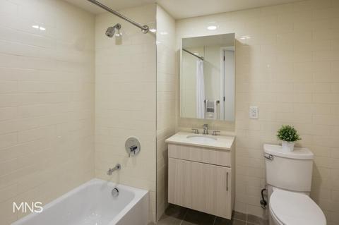 2541 Buckingham Ct, Middletown, OH 45044 photo 4