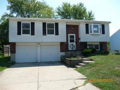 971 Harrogate Ct, Forest Park, OH 45240 photo 2