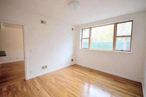 3072 Neisel Ave, Cincinnati, OH 45248 photo 3
