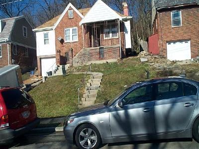 584 Lowell Ave, Cincinnati, OH 45220 photo 1