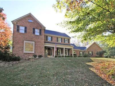 390 Bishopsbridge Dr, Cincinnati, OH 45255 photo 3