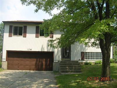 11746 Holgate Dr, Forest Park, OH 45240 photo 3