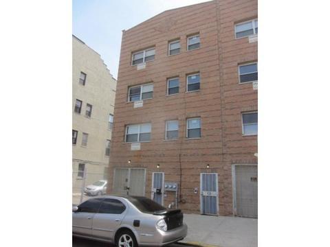 11746 Holgate Dr, Forest Park, OH 45240 photo 1