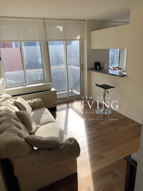 500 Mt Hope Ave #405, Cincinnati, OH 45204 photo 1