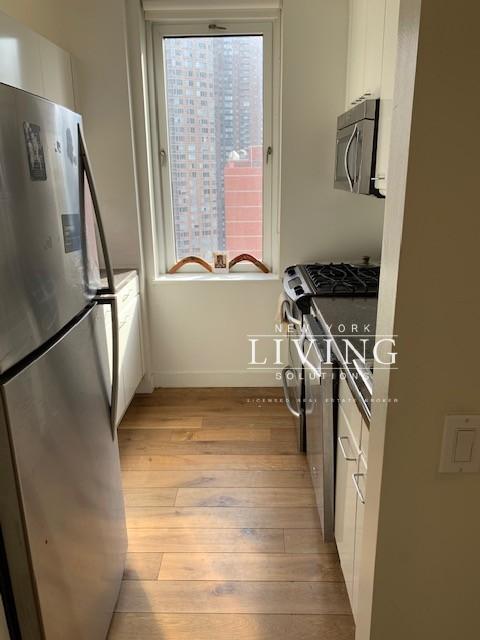 500 Mt Hope Ave #405, Cincinnati, OH 45204 photo 5