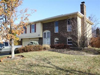 1494 Forester Dr, Cincinnati, OH 45240 photo 2