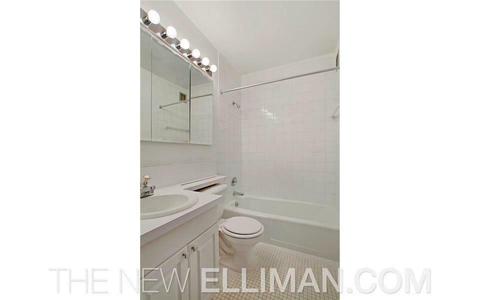 3904 Beranger Ct, Cincinnati, OH 45255 photo 8