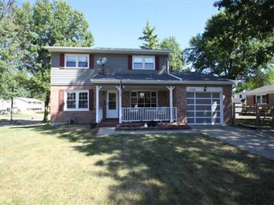 2492 Stonypoint Dr, Cincinnati, OH 45231 photo 2