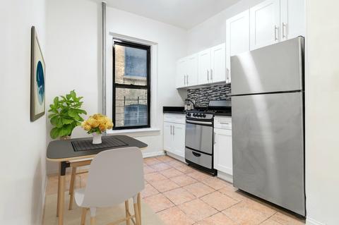 6870 Michael Dr, Cincinnati, OH 45236 photo 8