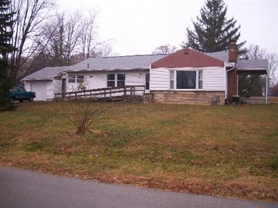 310 Bland Ave, Blanchester, OH 45107 photo 3