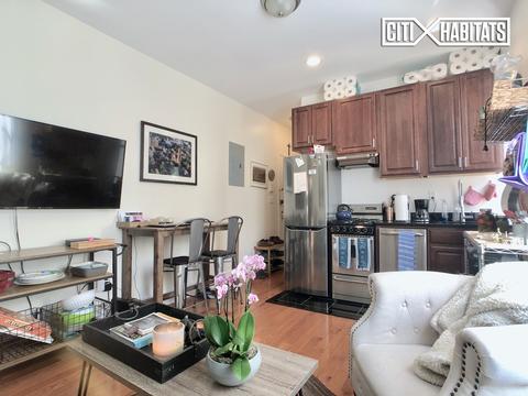4113 Pillars Dr, Cincinnati, OH 45209 photo 2